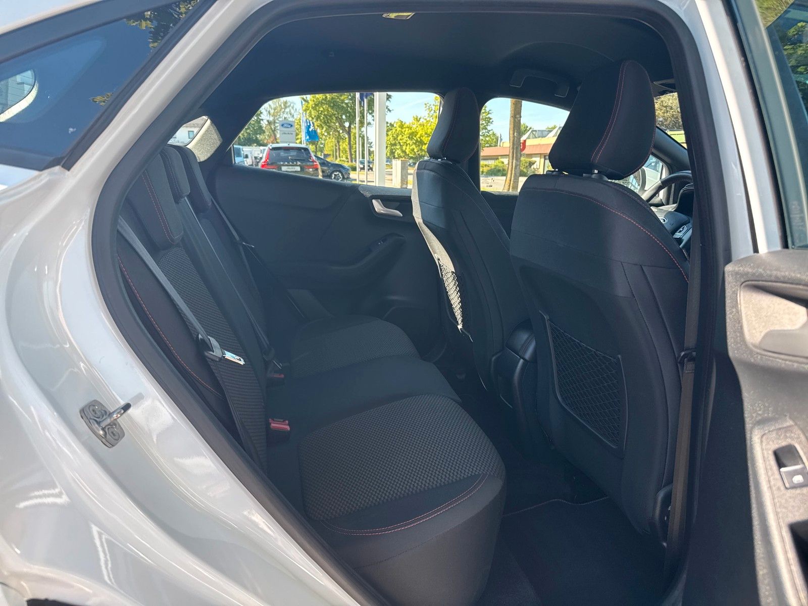 Fahrzeugabbildung Ford Puma ST-Line, FAHRASSISTENZ-PAKET