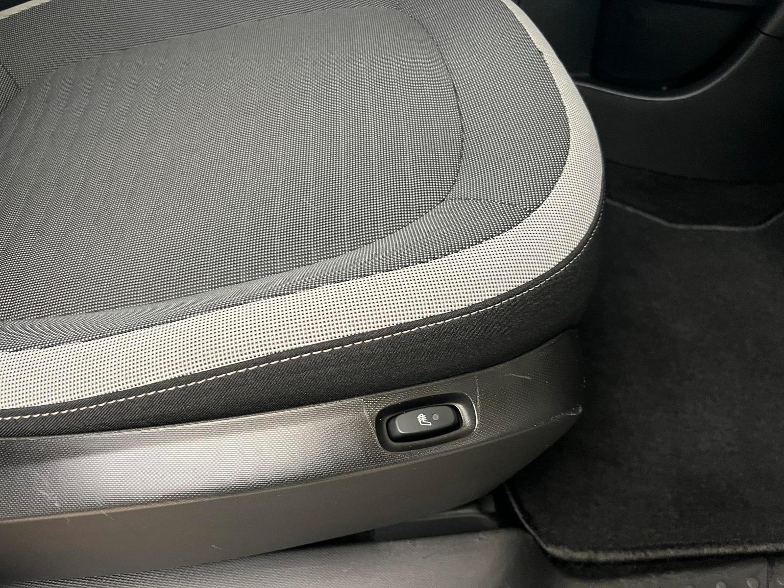 Renault Twingo AUTOMATIK|ALLWETTER|SCHECKHEFT|PARKSENSOR