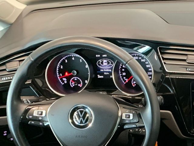 Touran 1.5 TSI COMFORTLINE 7-SITZE +KAMERA+PANO+