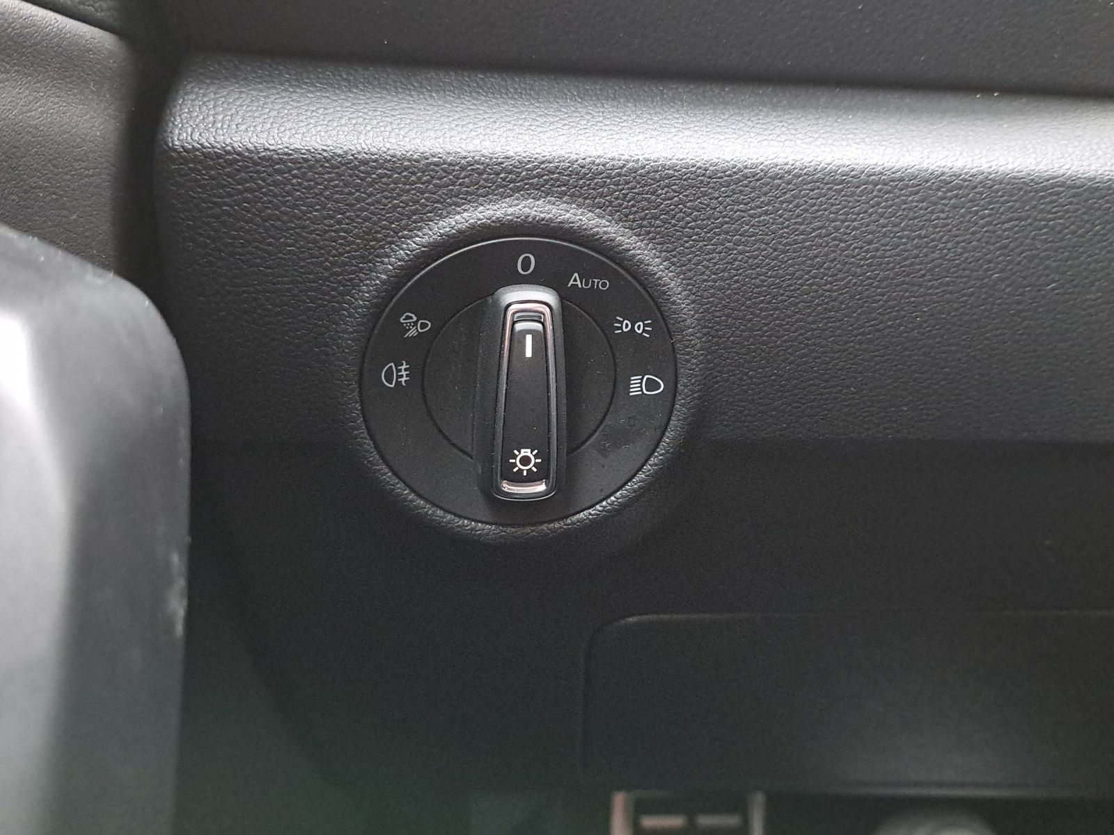 Volkswagen T-Roc - Bild 13