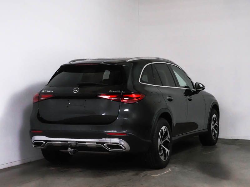 Fahrzeugabbildung Mercedes-Benz GLC 300 e 4M Avantgarde AHK+Keyless+Totw+Memory