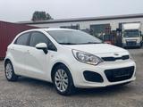 Kia Rio Edition 7*Klima*5-Türen* - Kia Rio in Augsburg