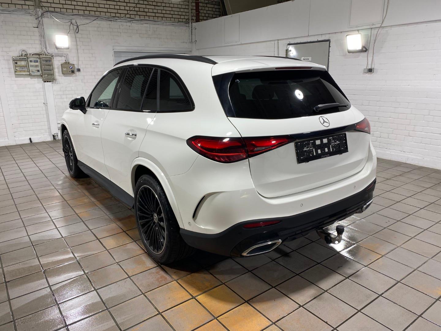 Mercedes-Benz GLC 220d 4Matic AMG Line PANO/HUD/AHK/360/NAVI