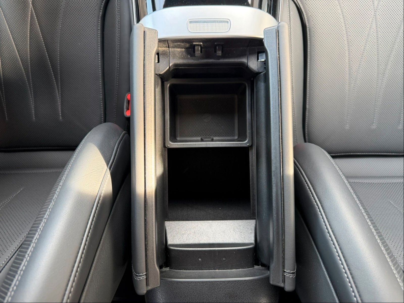 Fahrzeugabbildung Mercedes-Benz GLC 63 SE Drivers+Aero+Burm+Distr+360°+S-Klima