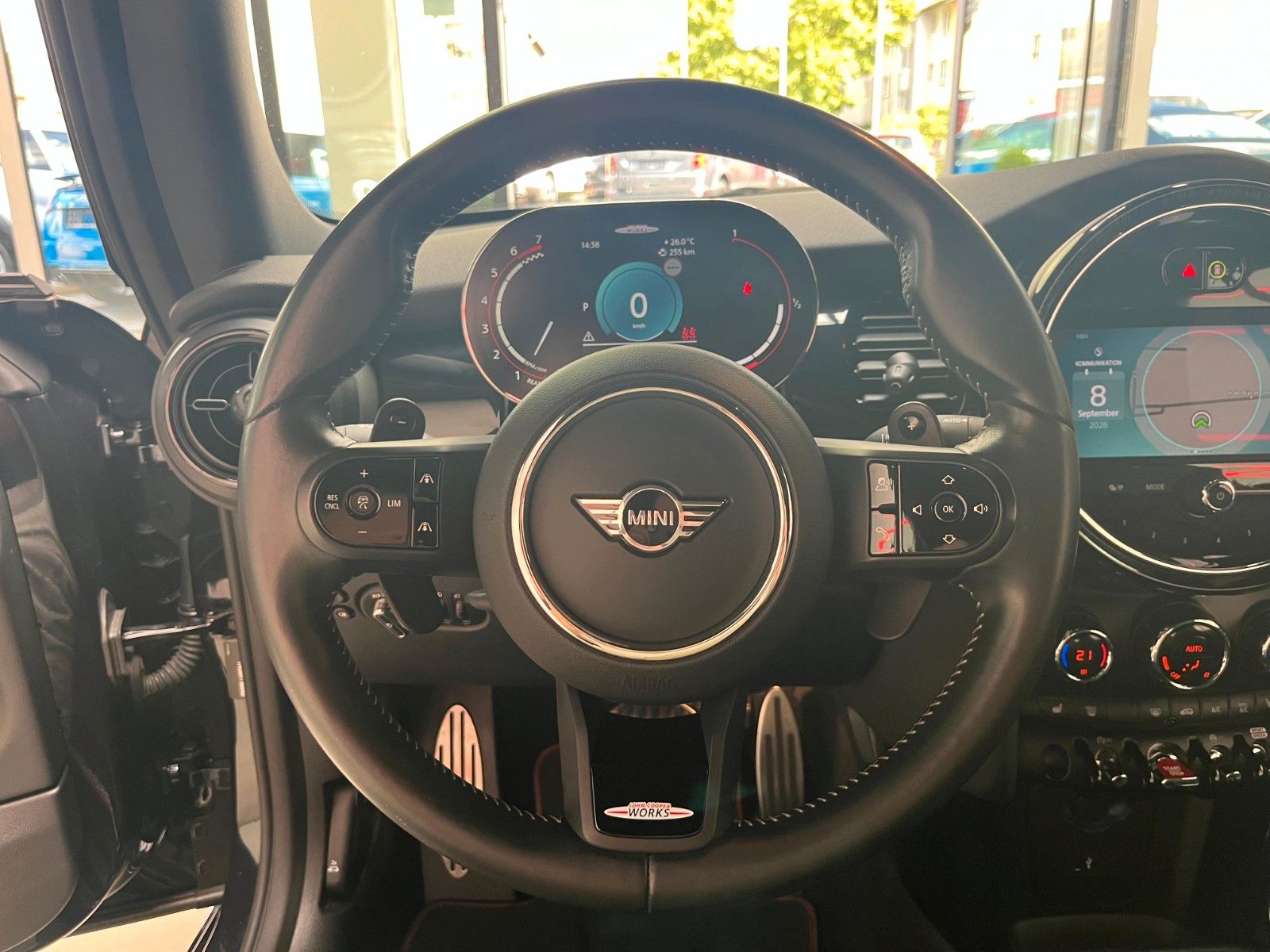 Fahrzeugabbildung MINI John Cooper Works Cabrio Trim*Virtual Cockpit*