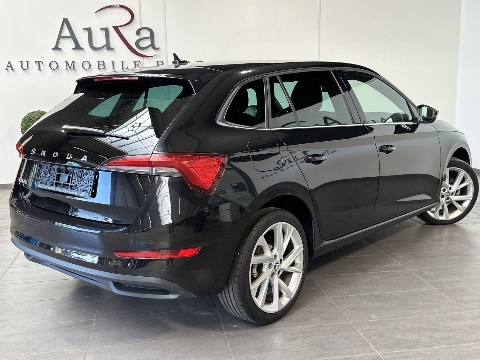 Fahrzeugabbildung SKODA Scala 1.5 TSI DSG Style LED+ACC+KAMERA+SHZ+CARPL