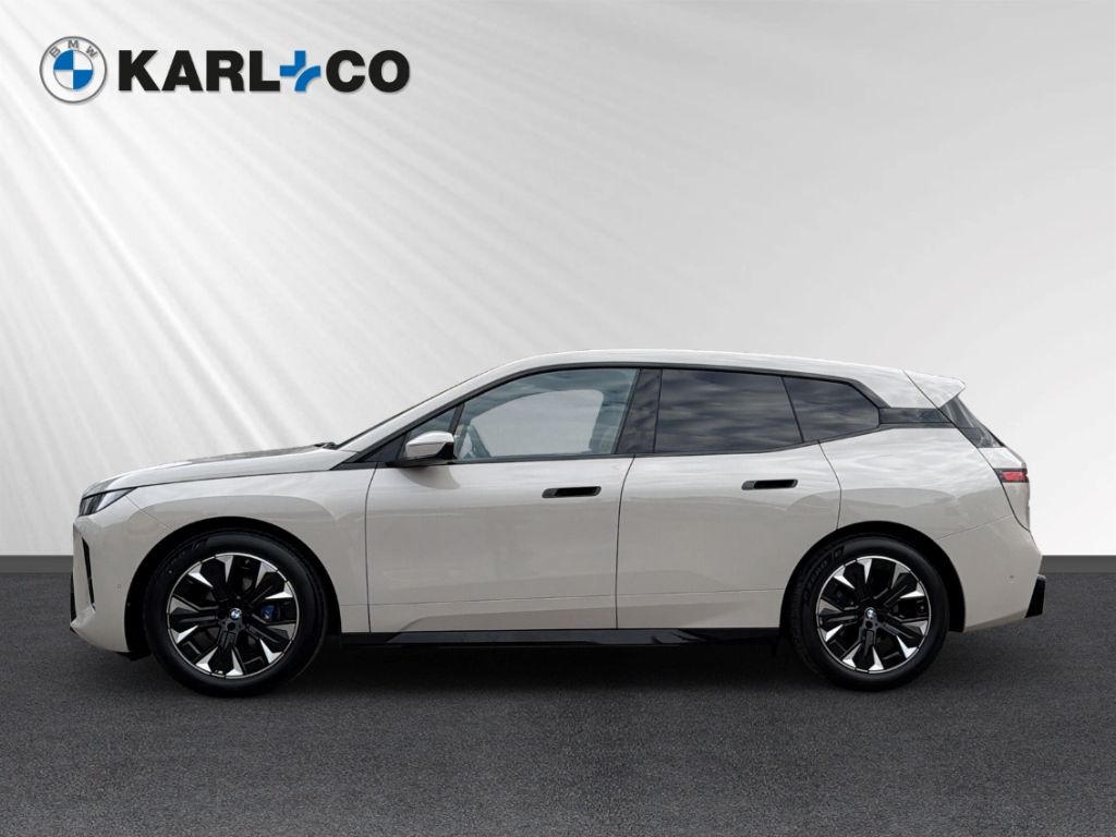 BMW iX - Bild 2