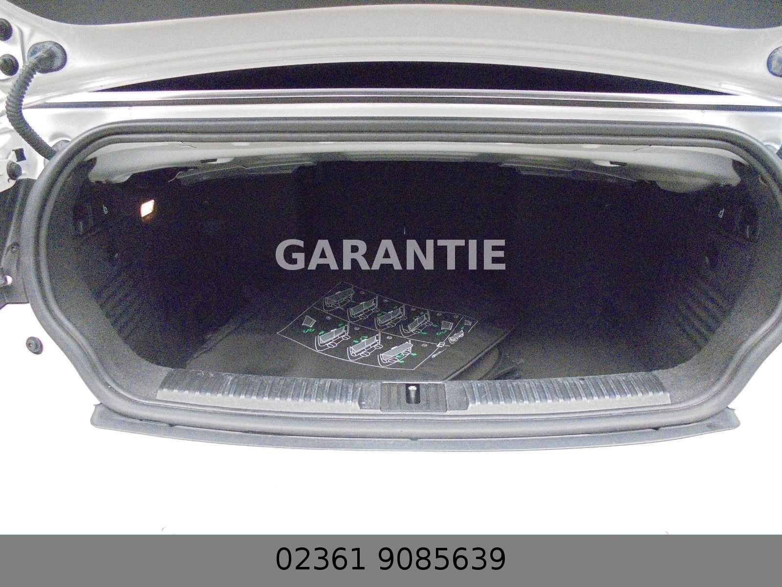 Fahrzeugabbildung Volkswagen Golf VI Cabriolet Lounge Klima/Leder/Shz/Navi/