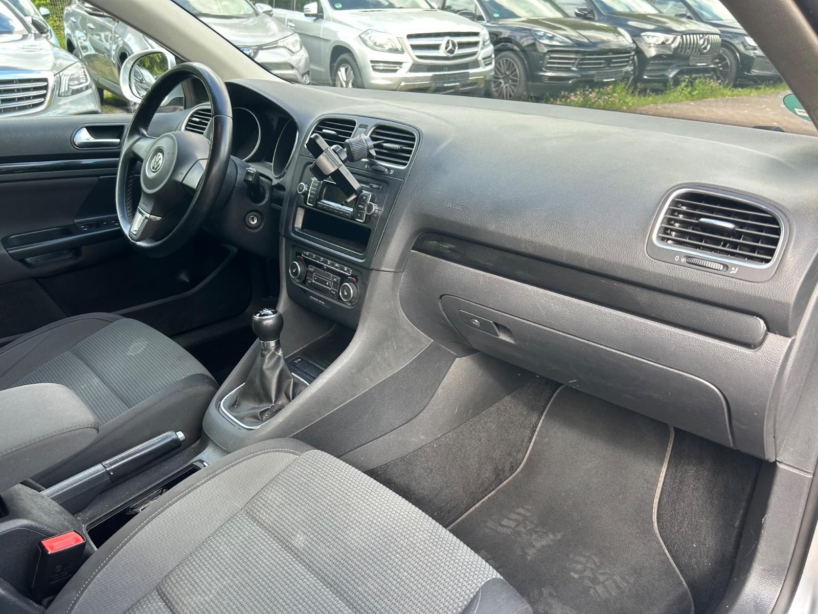 Volkswagen Golf 2012 — photo 11