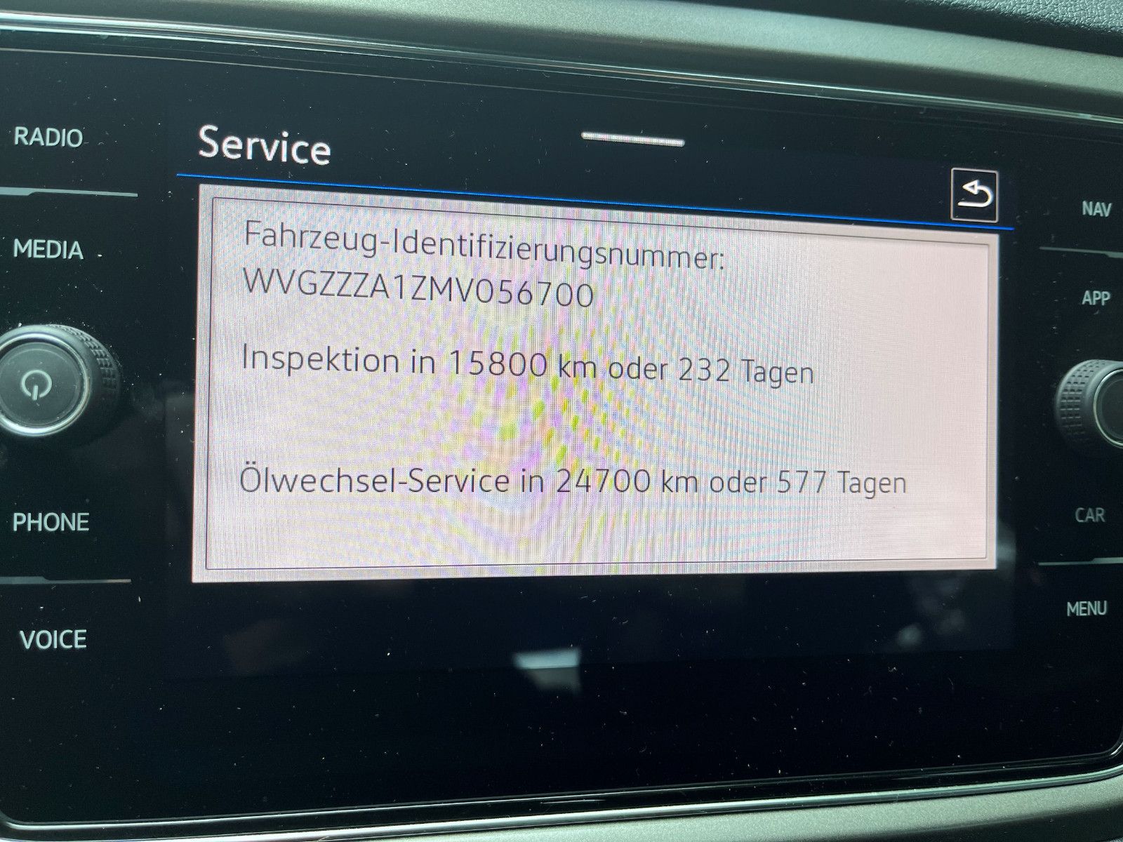 Fahrzeugabbildung Volkswagen T-Roc Style 1,5 TSI PDC LED ALU SHZ ACC UVM