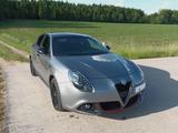 Alfa Romeo Giulietta 1.4 16V 88kW - Alfa Romeo Giulietta: 1.8