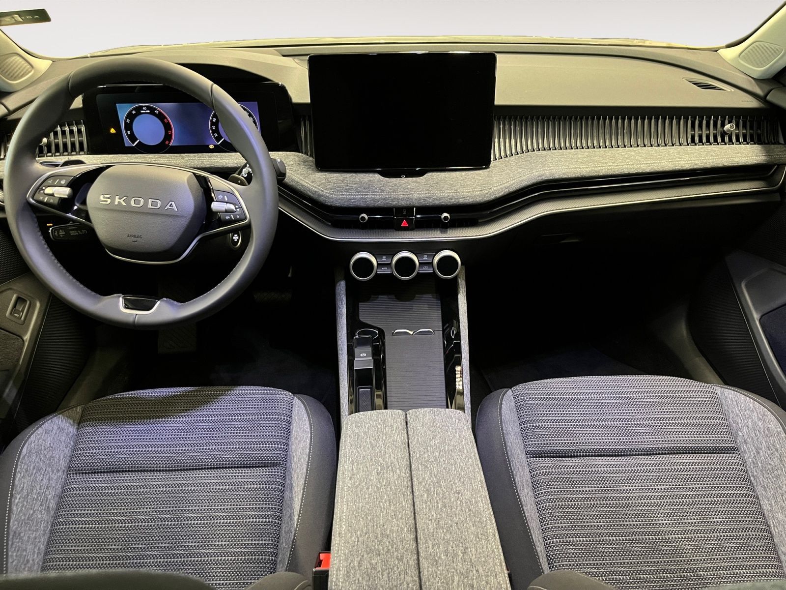 Skoda Superb - Bild 11