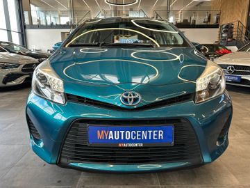 Toyota Yaris Hybrid Life *Navi*Klima*