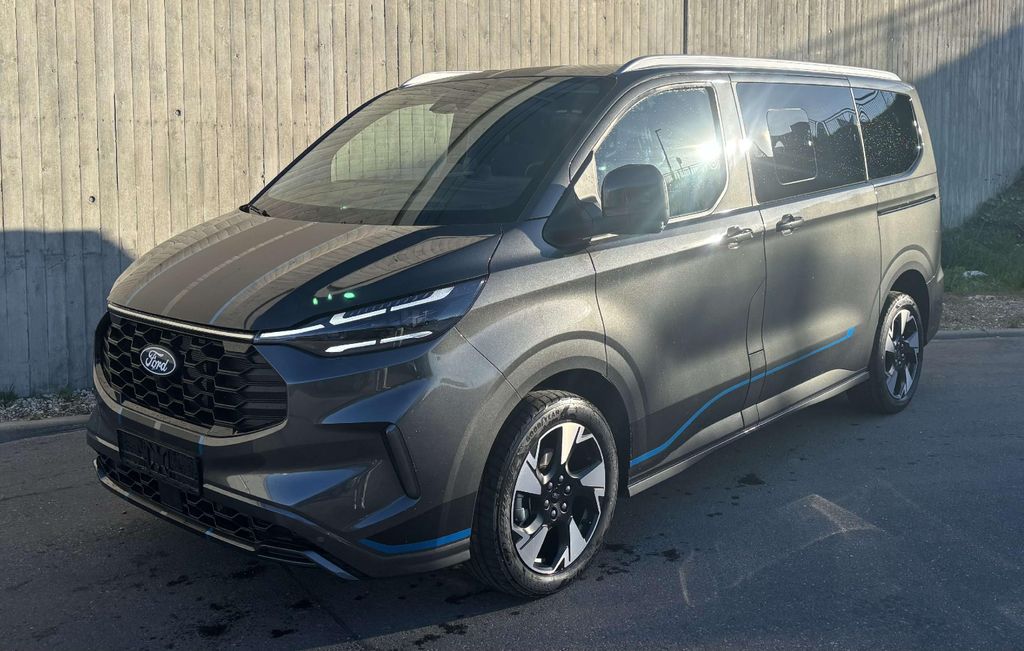 Ford Tourneo Custom Tourneo Custom 320 L1H1 VA Autm. 
