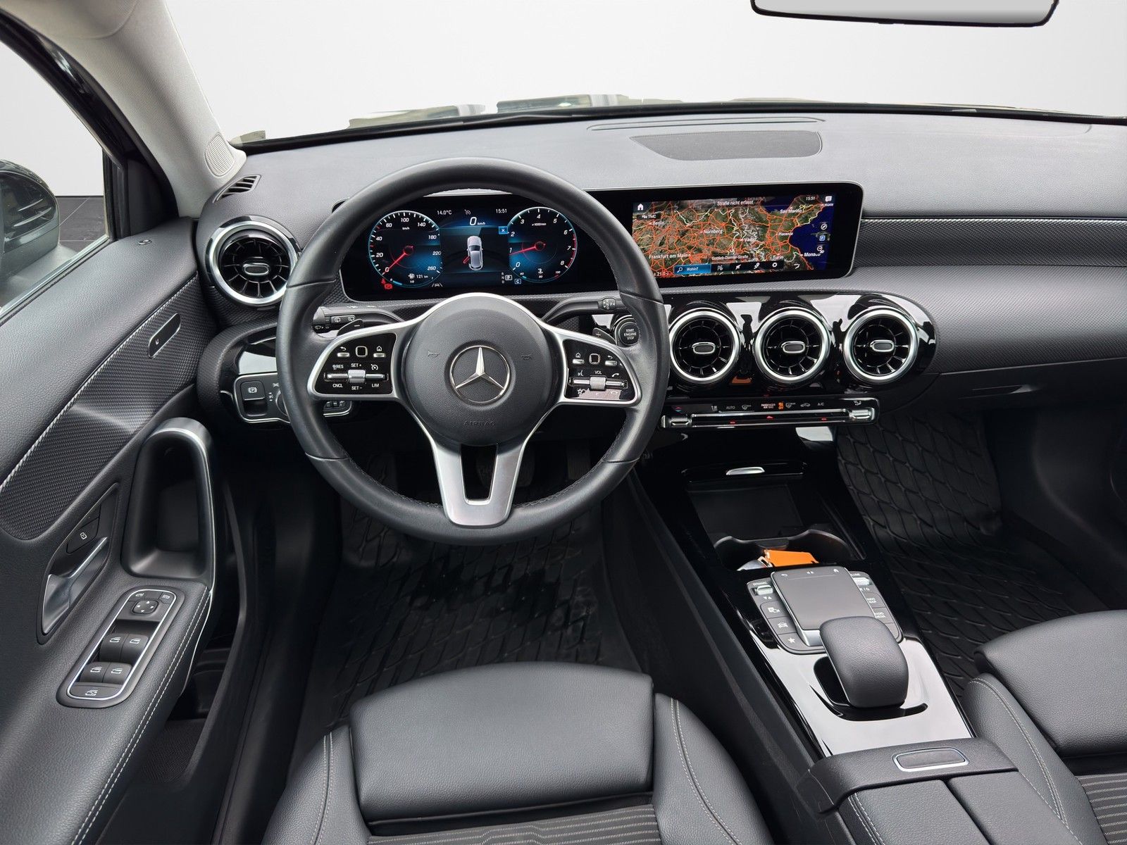MERCEDES-BENZ A 180 Progressive AUTOMATIK / KLIMA / NAVI / SIT - Image 11