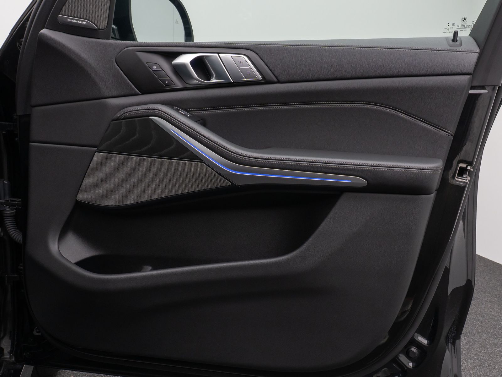 Fahrzeugabbildung BMW X7 xD40d M Sport Panorama 360°HUD DAB H/K SoftCL