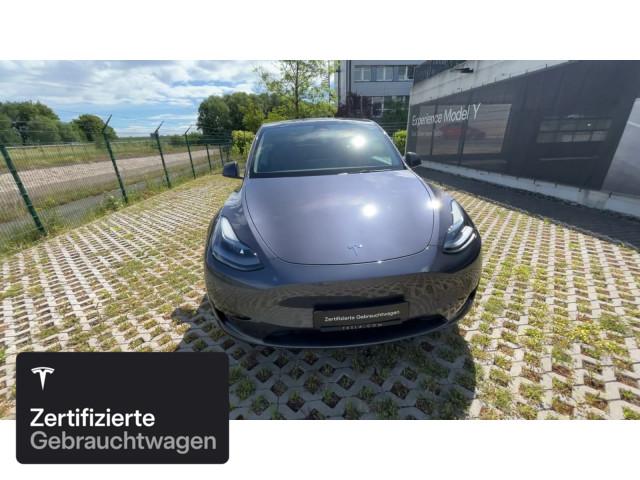 Tesla Model Y Rear-Wheel Drive