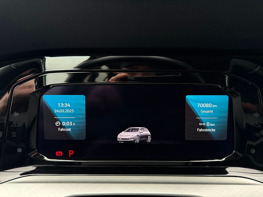 Golf VIII 1.5 eTSI DSG *LED*NAVI*KEYLESS*