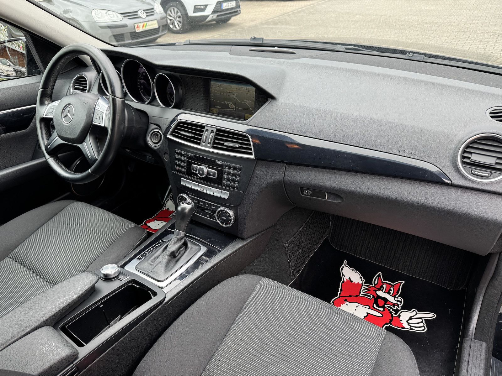 Fahrzeugabbildung Mercedes-Benz C 220 CDI T Autom. /Xenon/Navi/Tempo/AHK/