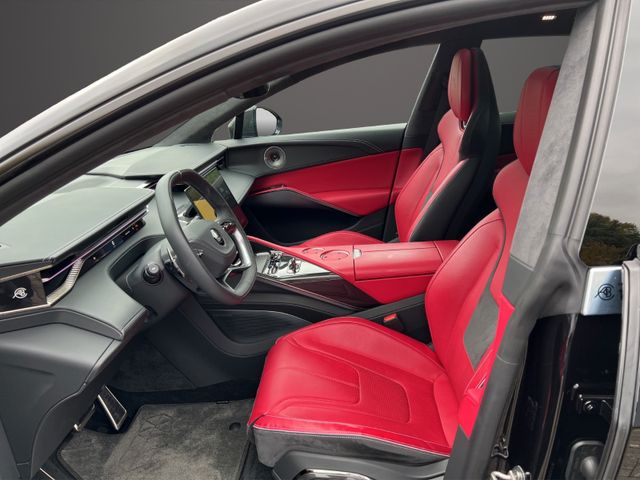 Fahrzeugabbildung Lotus Eletre R KEF rotes Leder sehr selten