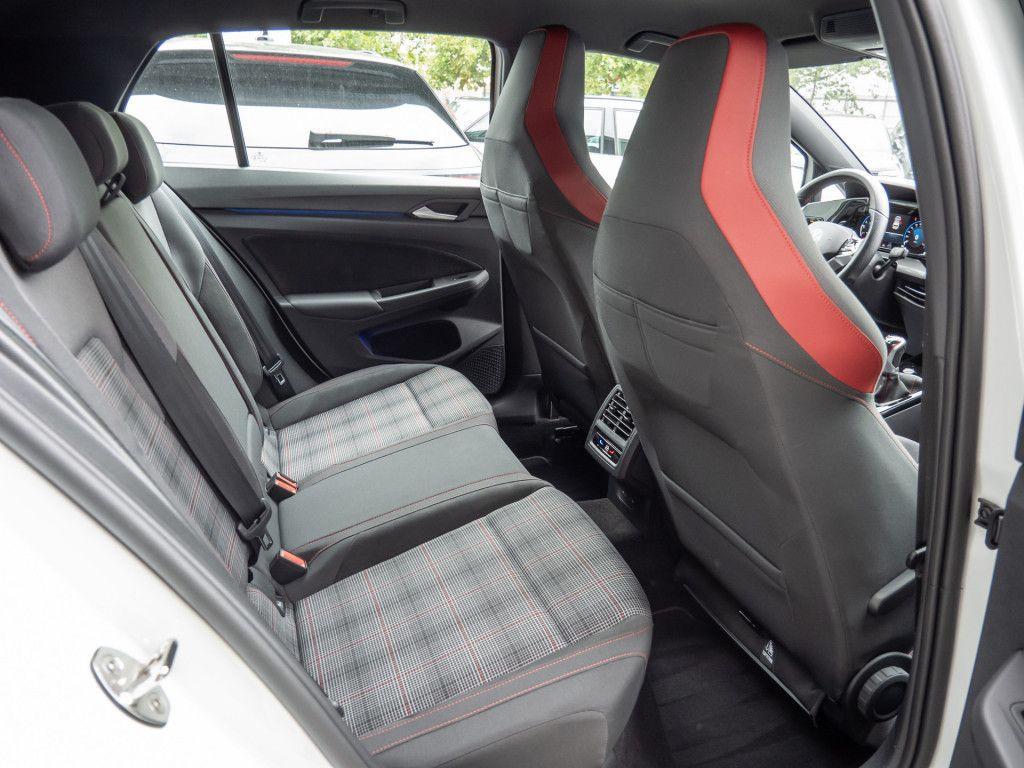 Volkswagen Golf VIII 2.0 TSI GTI DSG LED AZV ACC Connect, миниатюра 5