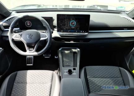 Volkswagen T-Roc R-Line 1.5 TSI DSG Navi Kamera ParkAssist foto 5