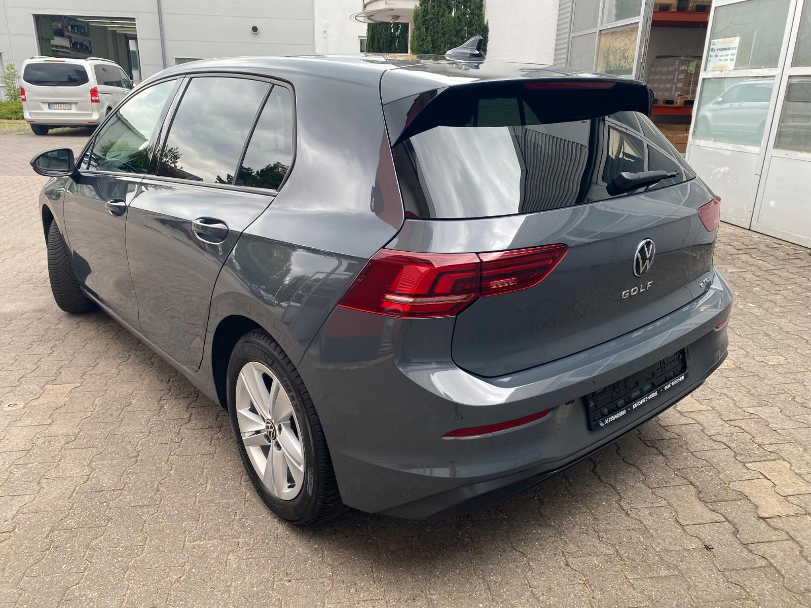 Volkswagen Golf VIII Lim. 1.5 eTSI/Life/ACC/PDC/Automatik, миниатюра 3