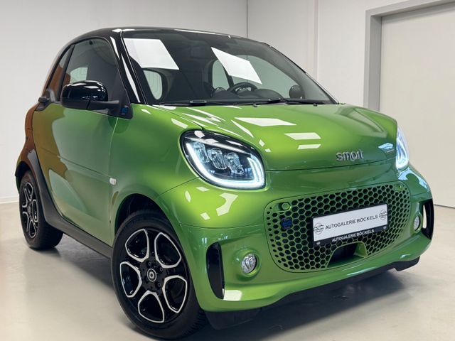 Smart ForTwo Exclusive°Pano°LED°SHZ°Kamera°22KW°