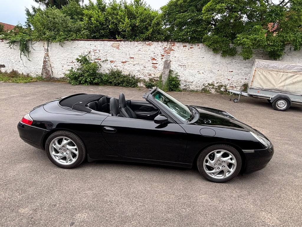 Porsche 996