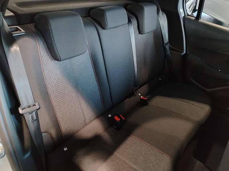 Peugeot e-208 - Bild 9