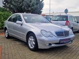 Mercedes-Benz C 200 C Limousine Kompressor/Automatik/SHF/ZHS/ - gebrauchte Mercedes-Benz C 200 aus dem Jahr 2003