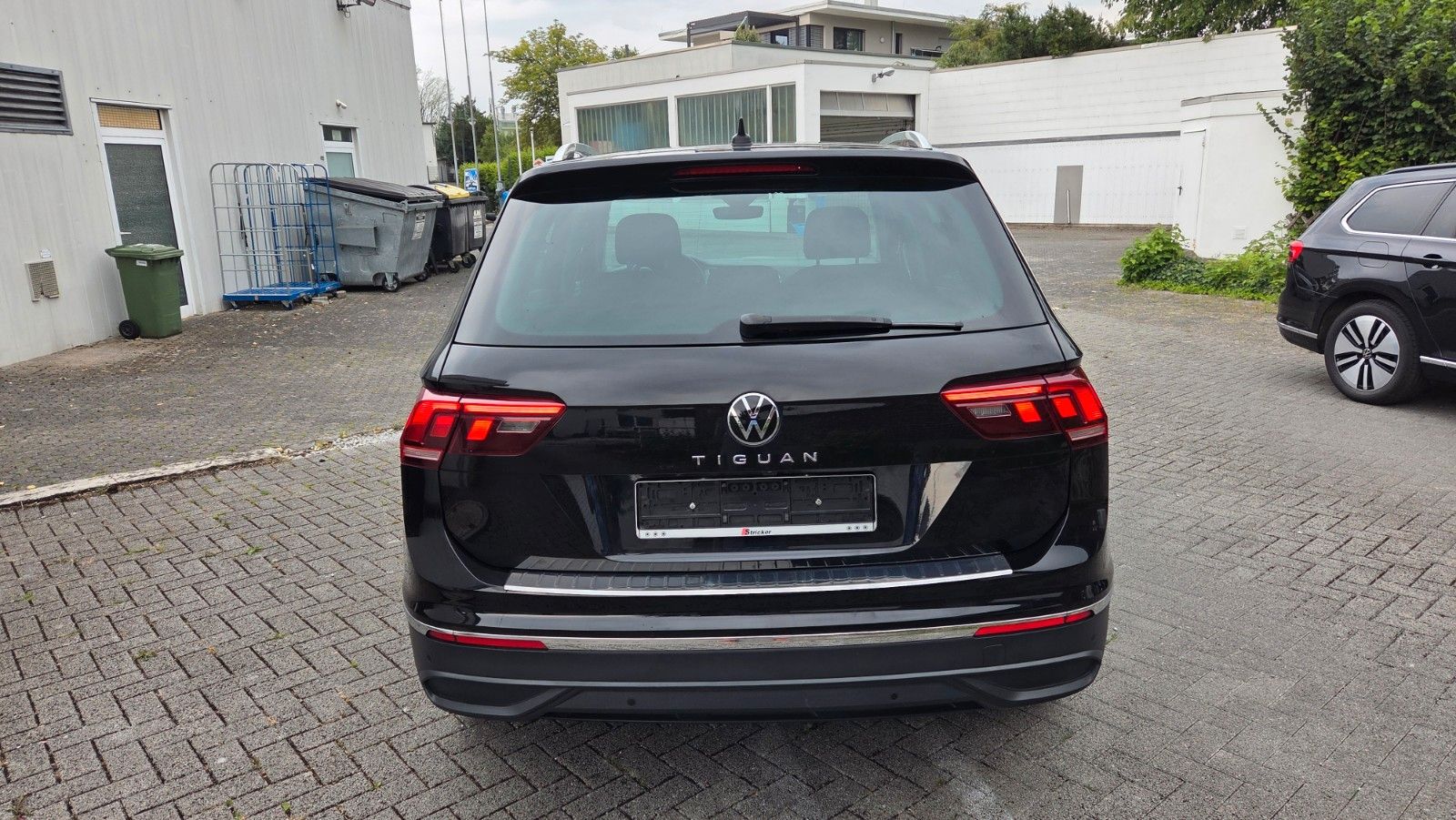 Volkswagen Tiguan Active1.5-150-PS-6G*LED+KAMER+NAV+KLIMMAU foto 3