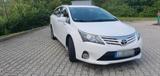 Toyota Avensis 2.2 D-CAT Kombi Klima Sitzh... - gebrauchte Toyota Avensis aus dem Jahr 2014