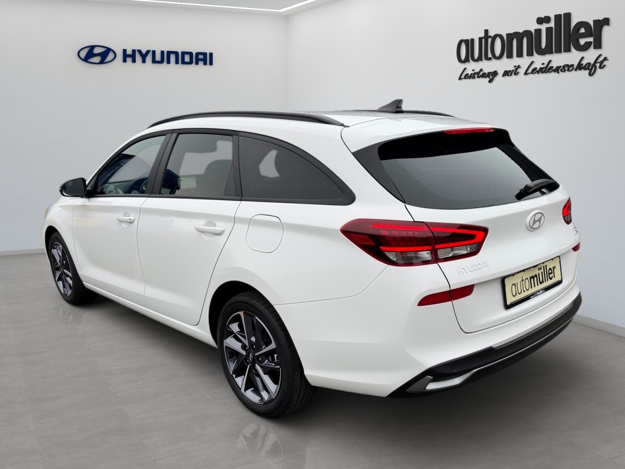 Fahrzeugabbildung Hyundai i30 TREND SHZ*LHZ*NAVI*CARPLAY*