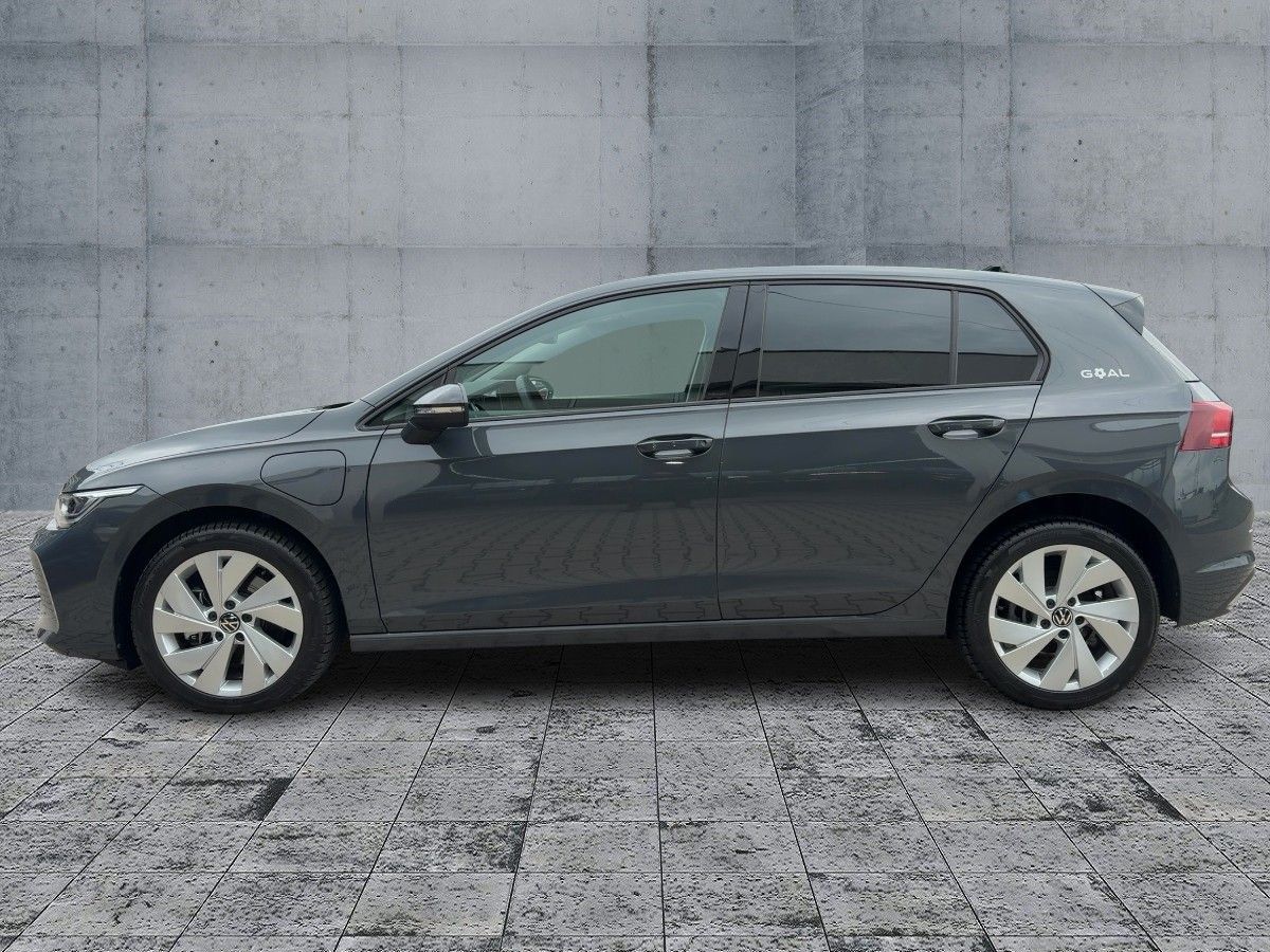 Volkswagen Golf - Bild 4