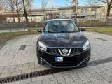 Nissan Qashqai 141 PS,Automatik - Nissan Qashqai in Lübeck
