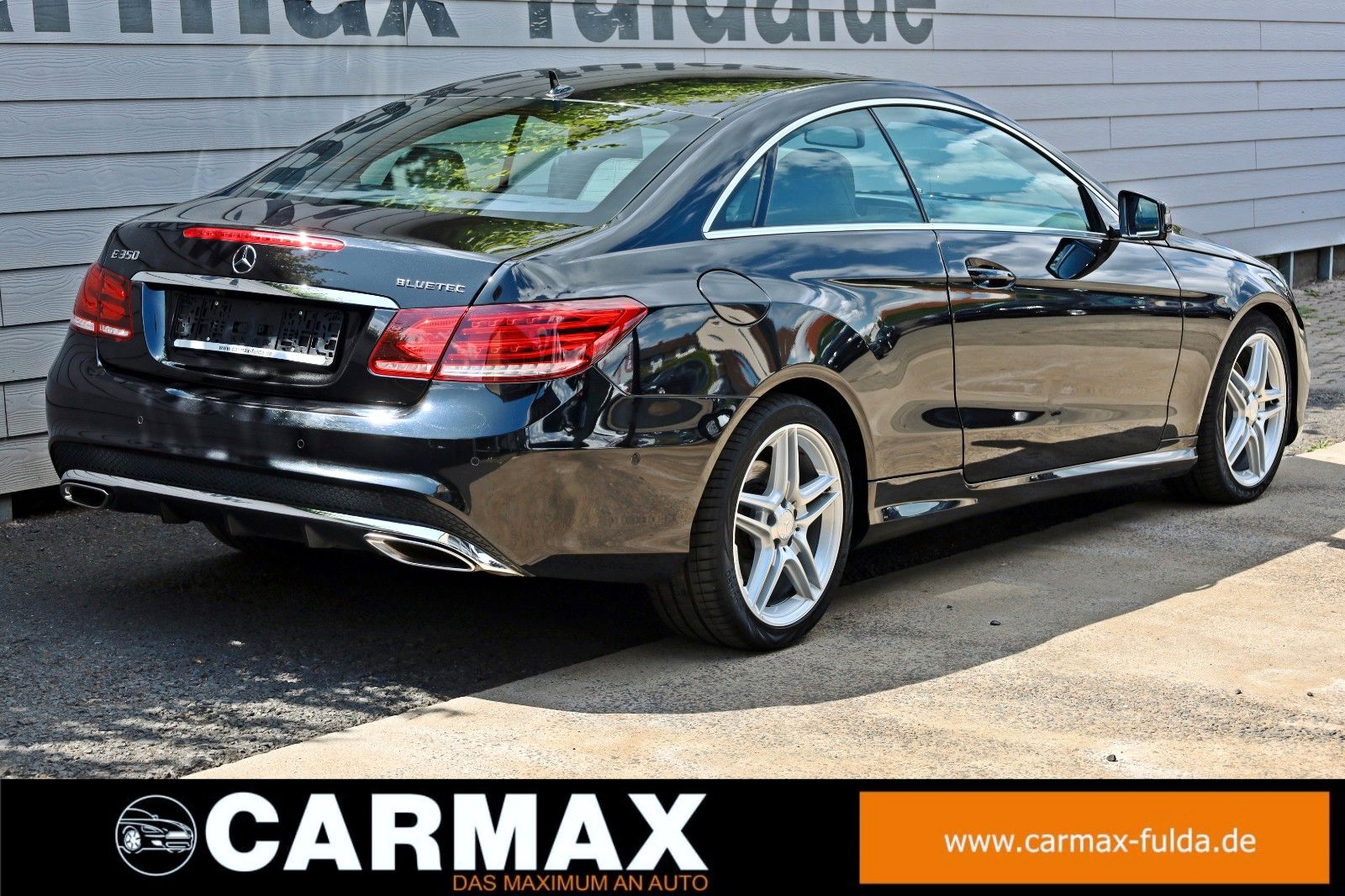 Fahrzeugabbildung Mercedes-Benz E 350d Coupe AMG Line Leder,Navi,LED,Kamera,SH