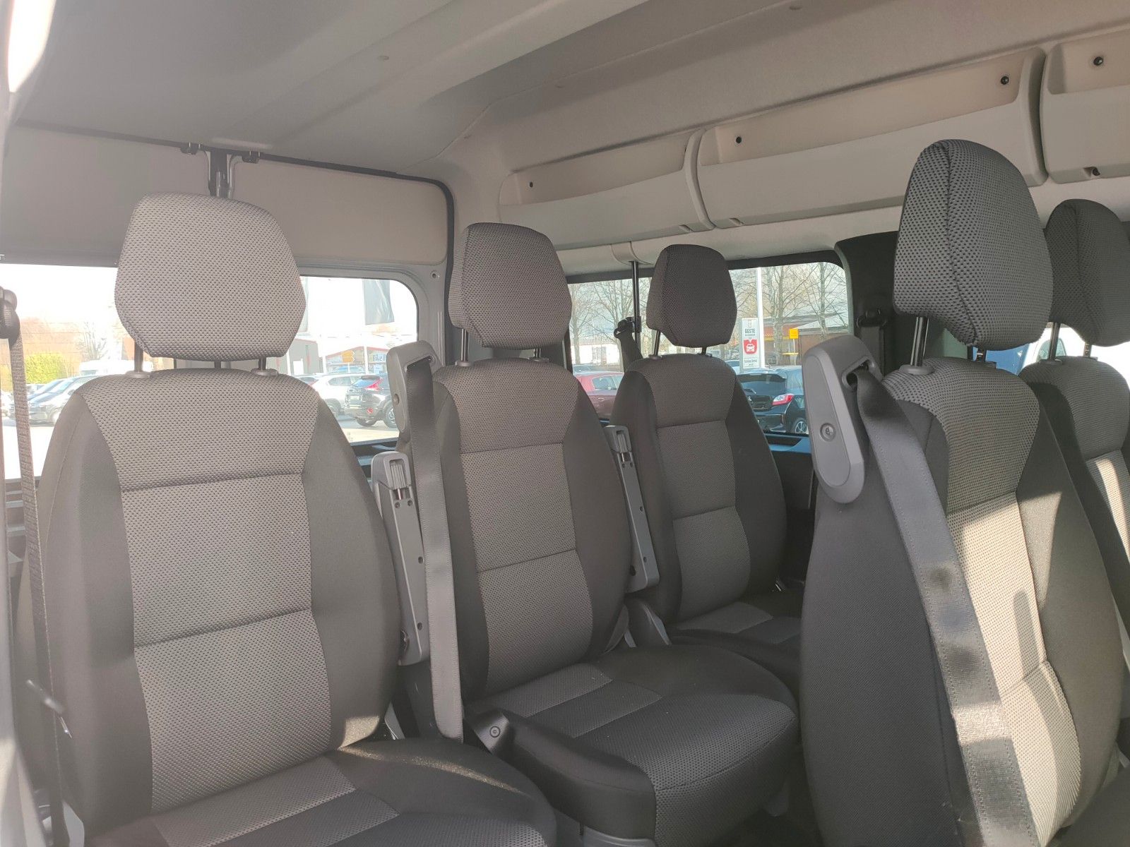 Fahrzeugabbildung Fiat Ducato Serie 8 Luxusbus L2H2 Panorama 140 MJT AT