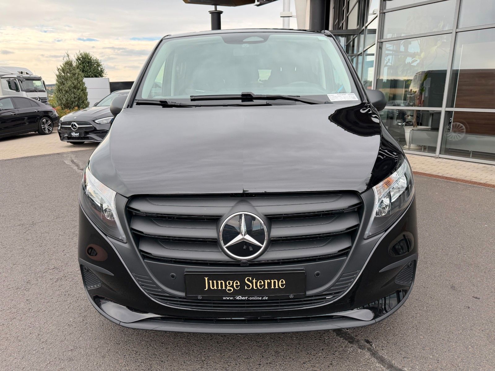 Fahrzeugabbildung Mercedes-Benz Vito 116 CDI 9G Tourer Extral AHK2,5to 2xKlima