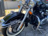Harley-Davidson Heritage Softail  - HARLEY-DAVIDSON SOFTAIL HERITAGE