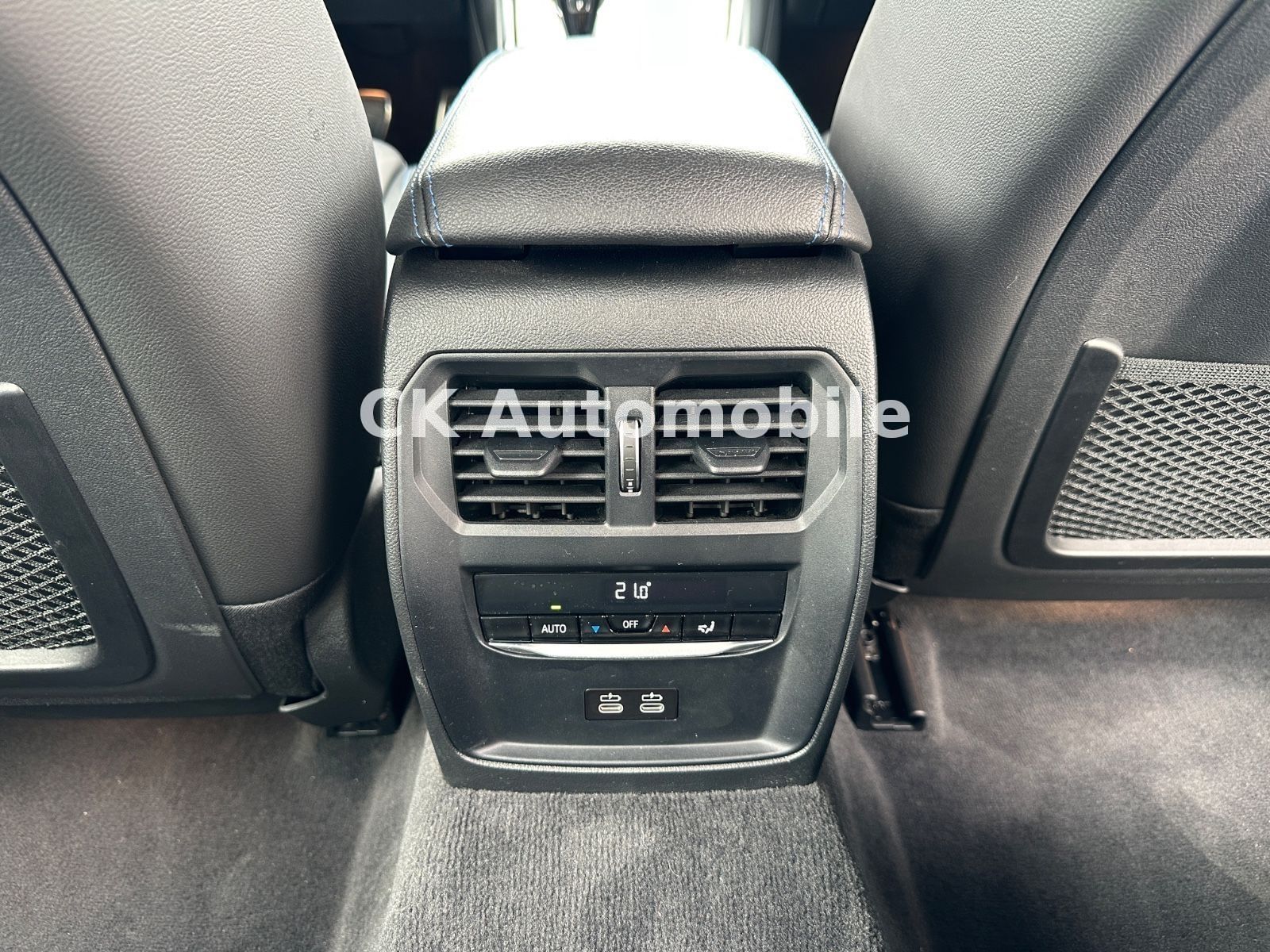 Fahrzeugabbildung BMW 330d Lim. M-Sport /Shadow-Line/Navi/Leder/LED
