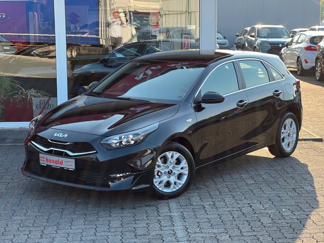 Kia Ceed 1.5 T-GDI Vision + KOMF + AUTOMATIK + NAVI