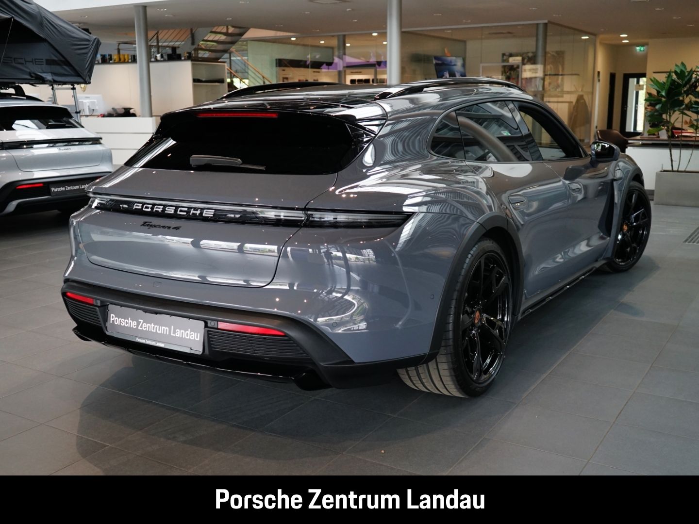 Porsche Taycan 4 Cross Turismo InnoDrive Soft-Close BOSE imagem 2