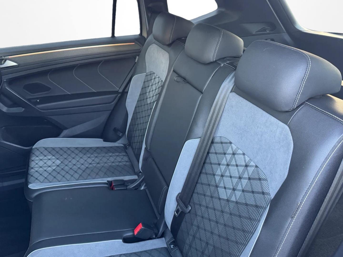 Volkswagen Tiguan Allspace 2.0 TSI R-LINE *STDHZG*AHK*H&K*, миниатюра 10
