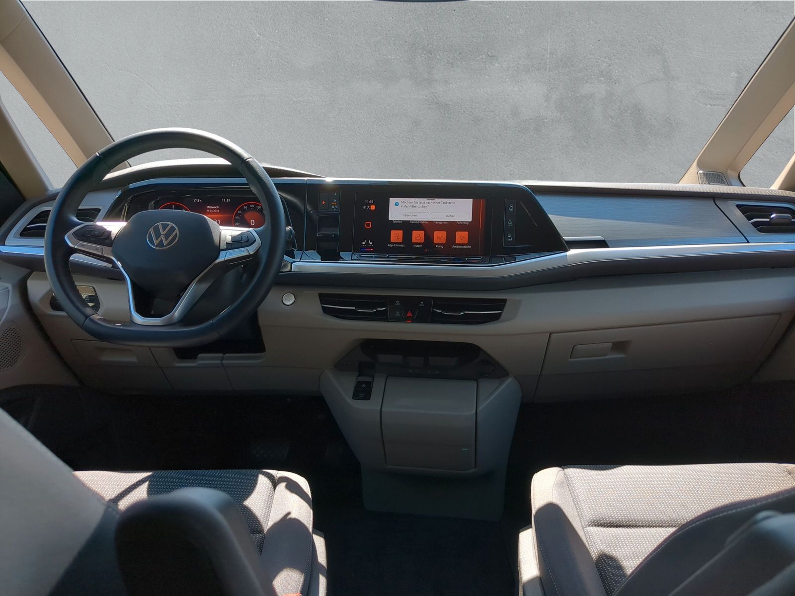 Fahrzeugabbildung Volkswagen T7 Multivan Edition 2.0 TDI DSG Standhz. RFK