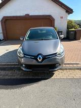 Renault Clio - Renault Clio Gebrauchtwagen in Kassel