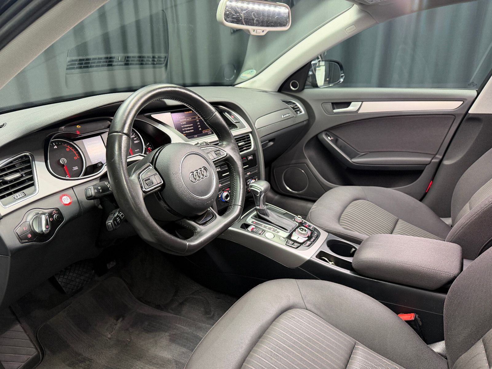 Fahrzeugabbildung Audi A4 Avant 3.0 TDI quattro|BANG&OLUFSEN|1.HAND