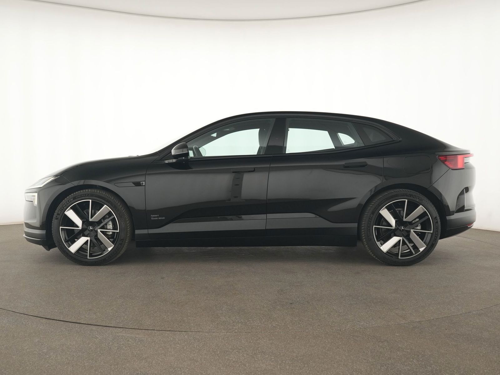 Polestar 4 - Bild 9