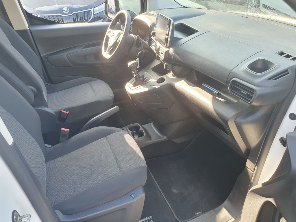 Fahrzeugabbildung Opel Combo Cargo 1.5 D Edition+Klima+Sitzheiz+PDC+