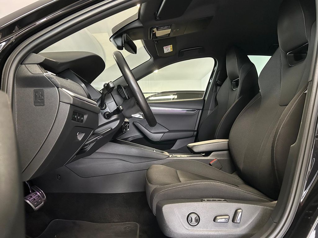 Skoda Octavia Lim DSG STYLE NAVI*ViCo*MEMORY*KESSY*LED